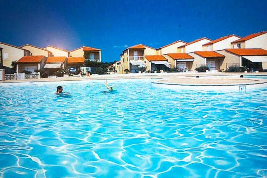 Barcaresa-Villa Sur Le Sable Vue Mer Panoramique Piscine Clim Wifi Le Barcarès المظهر الخارجي الصورة